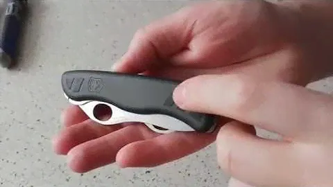 Обзор ножа - Victorinox Hunter XT - Охотник с крестовой отверткой