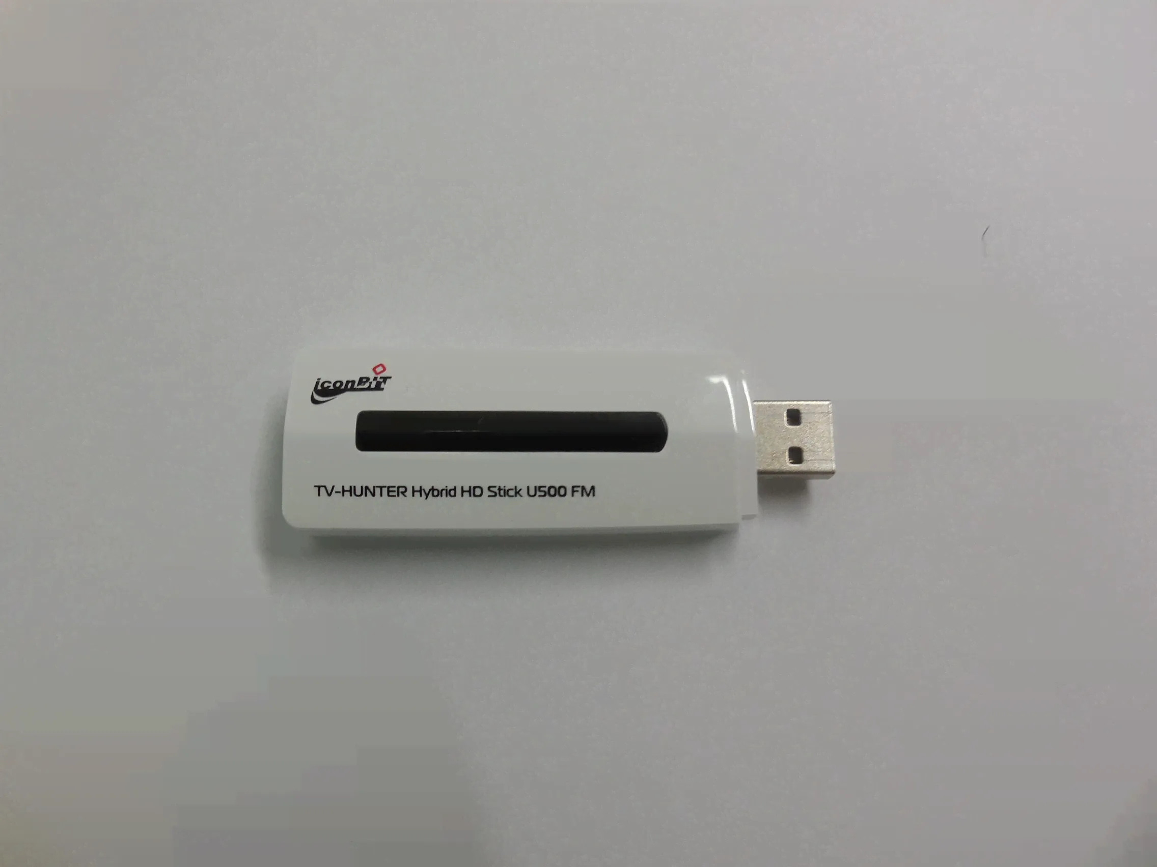 ТВ-тюнер iconBIT TV-HUNTER Hybrid HD Stick U500-3
